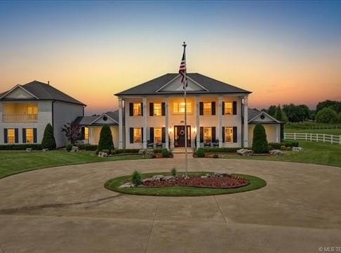 19220 Saddleback Drive, Mounds, OK 74047