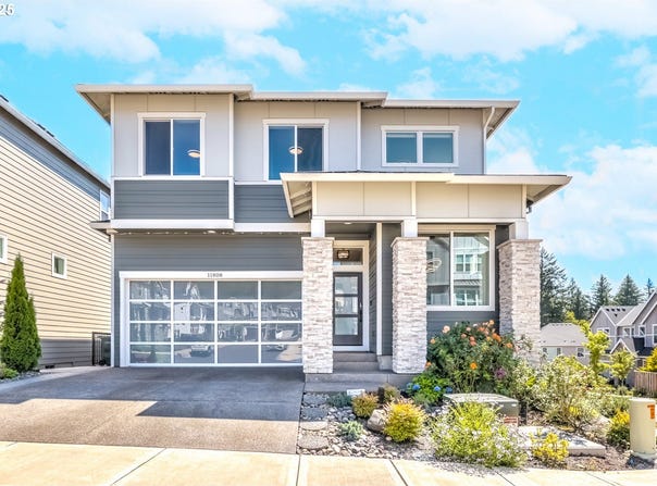 11808 NW WEAVER LN, Portland, OR 97229