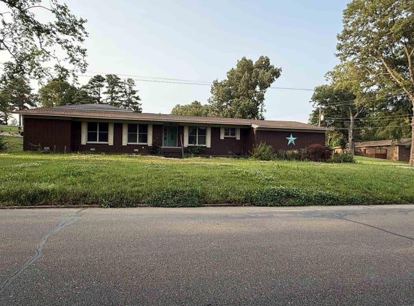 1484 E Hamilton Avenue, Wynne, AR 72396