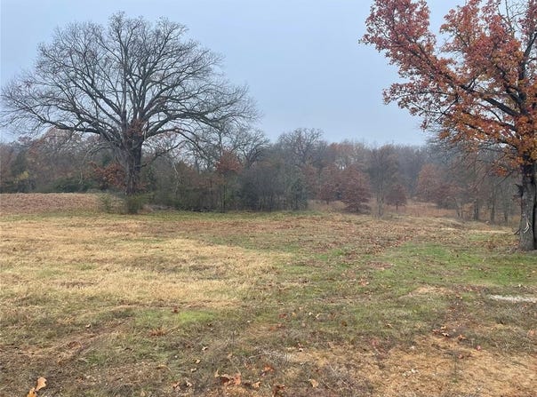 3703 E Simpson Ln Road, Milburn, OK 73450