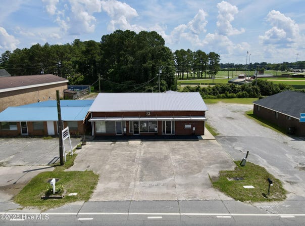111-115 W Boulevard, Williamston, NC 27892