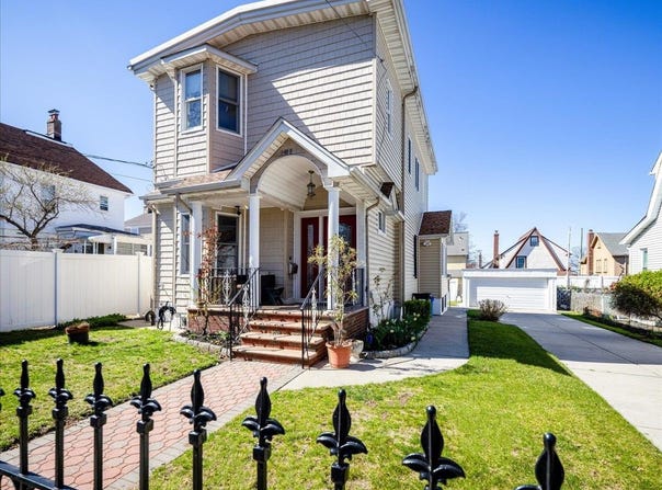 14811 10th Avenue, Whitestone, NY 11357