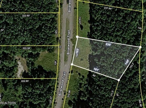 Briarwood Circle, Crab Orchard, TN 37723