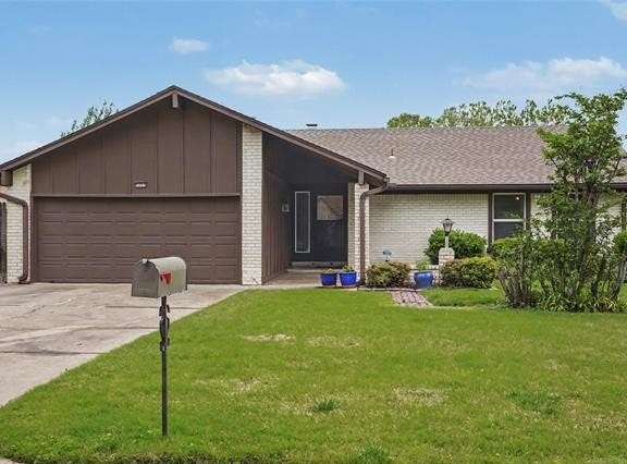 2525 S Hickory Avenue, Broken Arrow, OK 74012