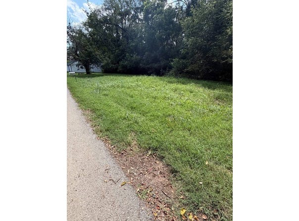 Tomi Lane SE, Roanoke, VA 24013
