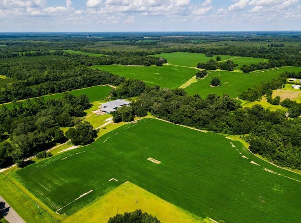 5018 OLD U S ROAD, Marianna, FL 32446