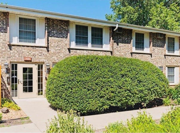 4536 Cedar Lake Road S, Saint Louis Park, MN 55416