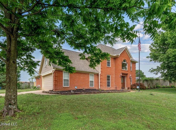9015 Champlain Drive, Olive Branch, MS 38654