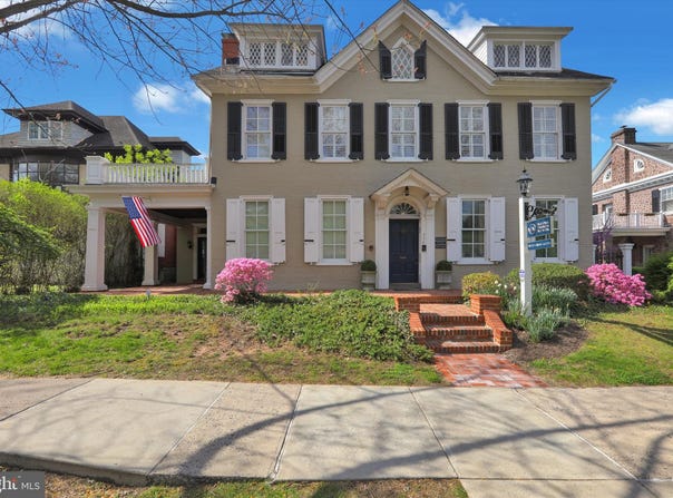 758 E HIGH Street, POTTSTOWN, PA 19464