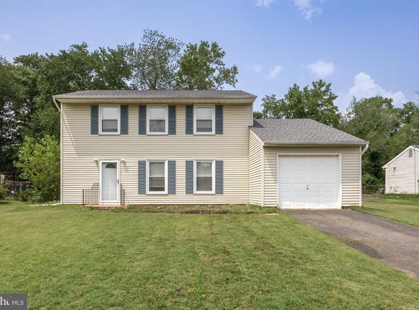 57 ABERDALE LANE, SICKLERVILLE, NJ 08081