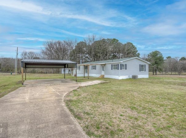 7060 Katie Lane, Greenwood, LA 71033