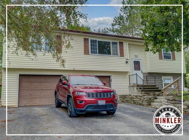 47 Yost St, Johnstown, NY 12095