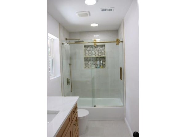 129 Oak Trail, Burleson, TX 76028