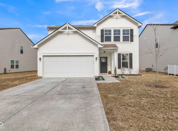 1381 Delacorte Circle, Shelbyville, IN 46176