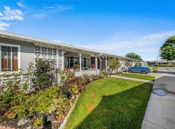 13981 El Dorado, Seal Beach, CA 90740