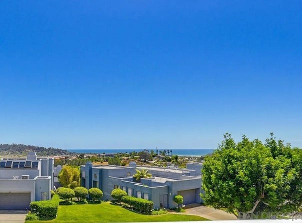 803 Spindrift Dr., Del Mar, CA 92014