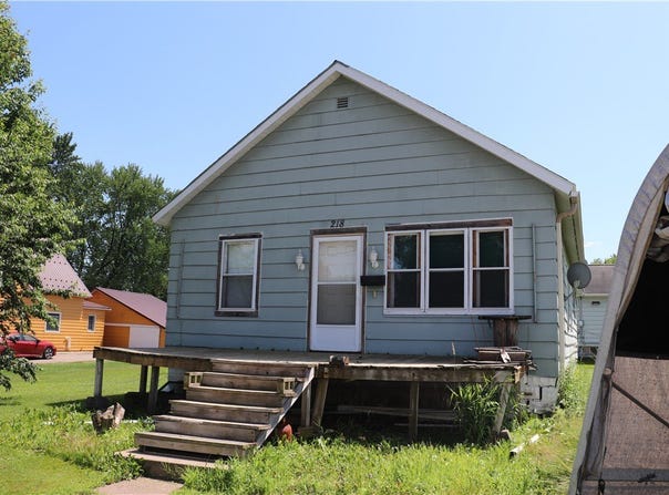 218 E Main Street, Fairchild, WI 54741