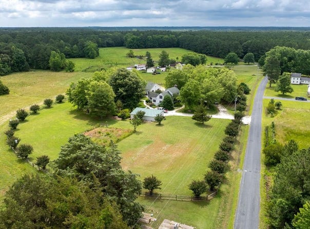 25367 MESSONGO RD, TEMPERANCEVILLE, VA 23442