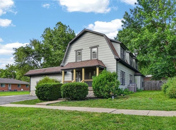 421 3rd Street, Belton, MO 64012