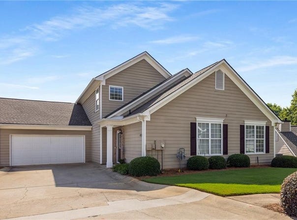 855 Camry Circle, Dallas, GA 30157