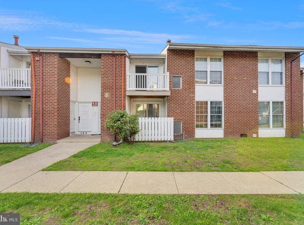 275 GREEN STREET, EDGEWATER PARK, NJ 08010