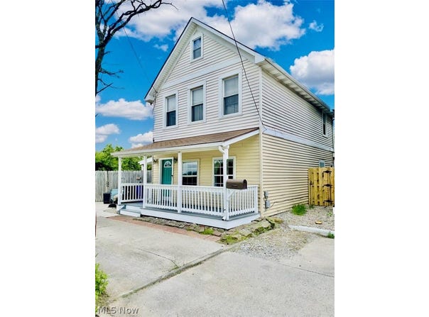 2318 W 19th Street, Cleveland, OH 44113