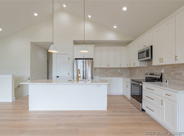 370 Tuscany Drive, Camdenton, MO 65020