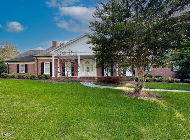 141 Country Club Drive, Henderson, NC 27536