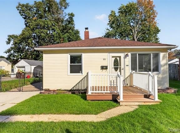 88 Potter Drive, Belleville, MI 48111