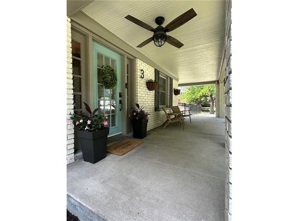 3 W Meyer Boulevard, Kansas City, MO 64113