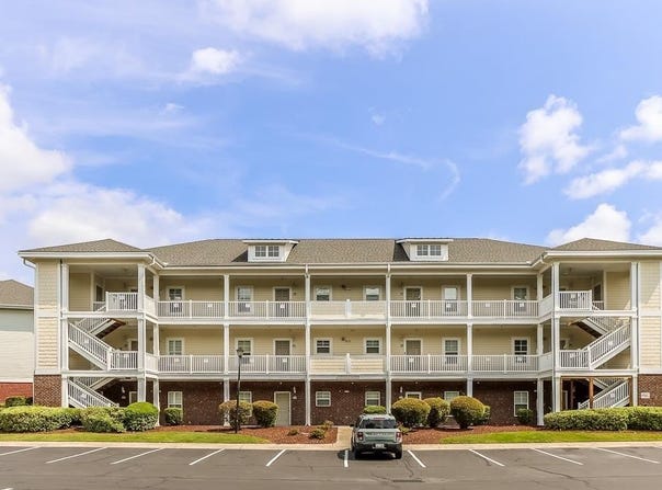 604 Heathrow Dr., Myrtle Beach, SC 29579