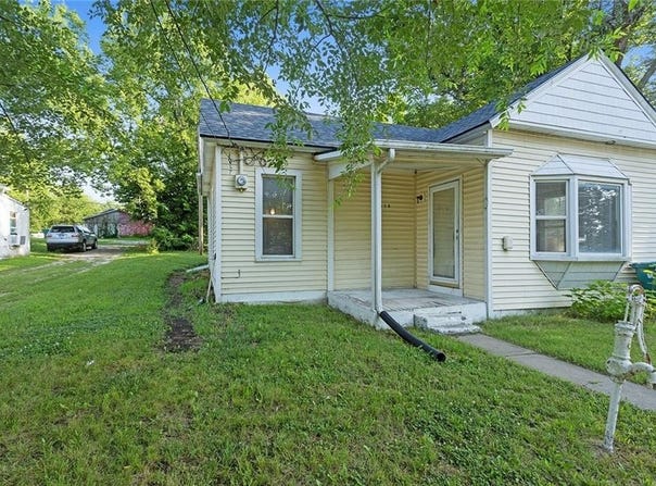 816 Chestnut Street, Osawatomie, KS 66064