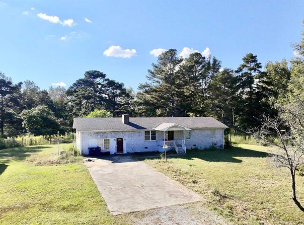 141 Chestnut Street N, Boaz, AL 35956