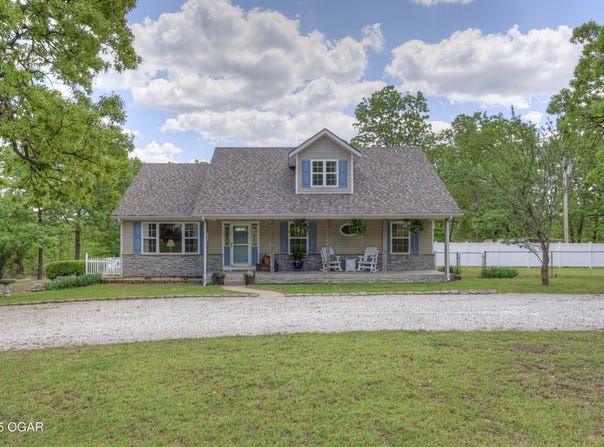 4537 Dolphin Drive, Joplin, MO 64804
