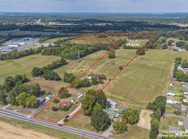 7150 Benton Road, Paducah, KY 42003