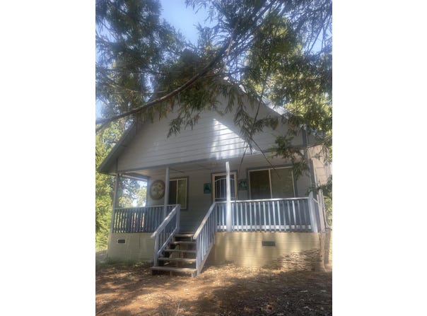 16 Coy Flat Road, Springville, CA 93265