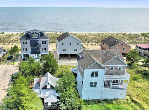 402 S BAY SHORE DRIVE, MILTON, DE 19968