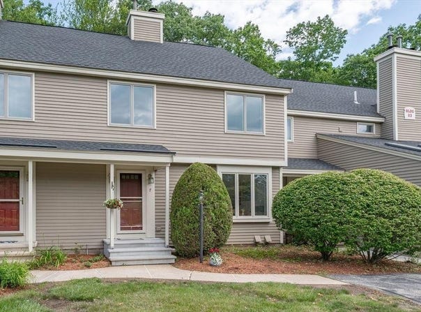 23 Tulip Circle, Haverhill, MA 01830