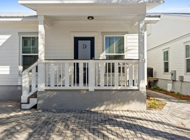 101 42nd St, Mexico Beach, FL 32456