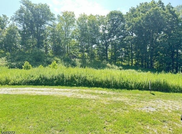 112 Scott Rd, Franklin Boro, NJ 07416-1204
