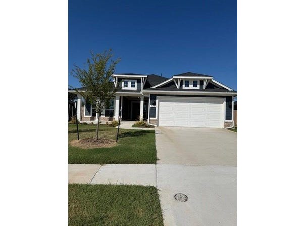 307 Pleasant View, Harrah, OK 73045