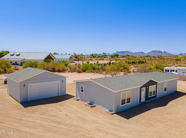1932 S Starr Road, Apache Junction, AZ 85119