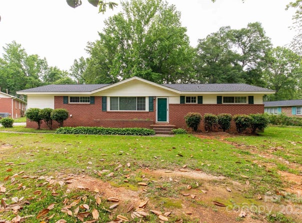 405 N Woodland Drive, Lancaster, SC 29720