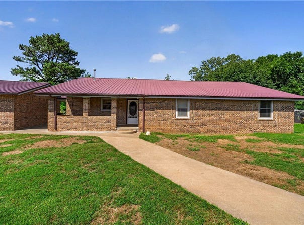 7383 S 447 Road, Rose, OK 74364