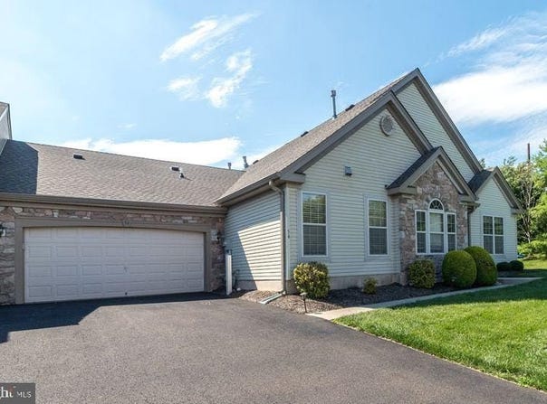 54 LEGACY OAKS DRIVE, RICHBORO, PA 18954