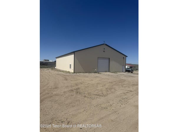 17 CASEY OSBORNE Lane, Boulder, WY 82923