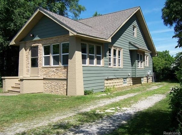 2819 North Boulevard, Port Huron, MI 48060