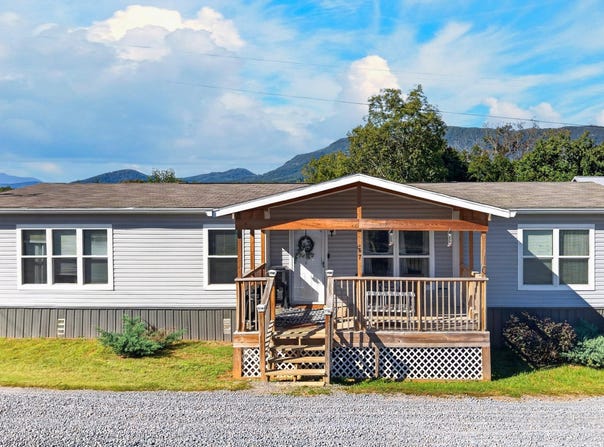 267 English Mountain Rd, Newport, TN 37821