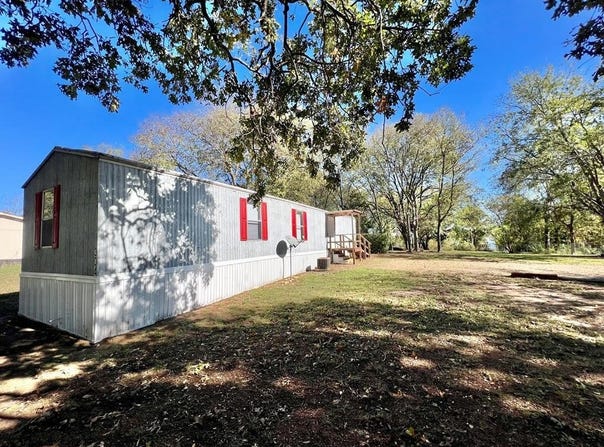 304 Wildwind Street, Gun Barrel City, TX 75156