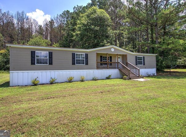 1525 Bailey, Aragon, GA 30104